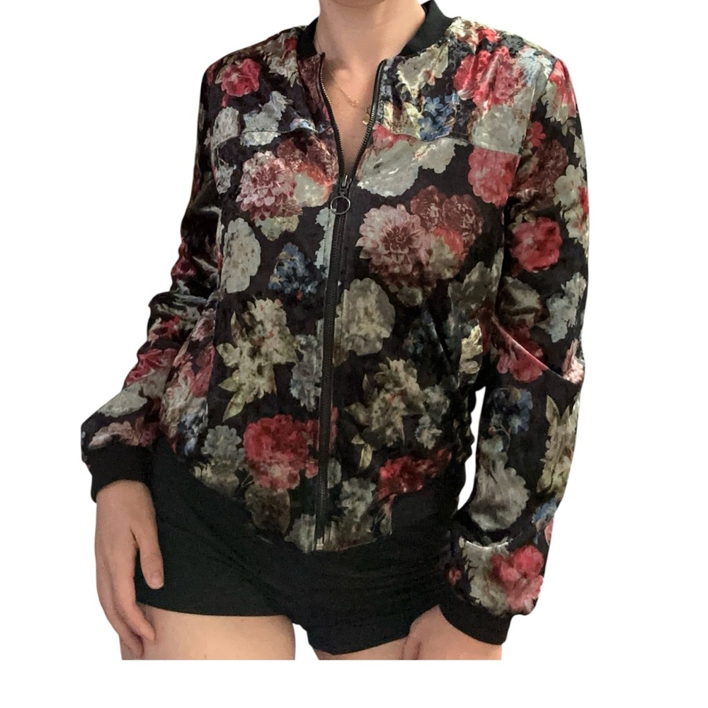 New! Women’s BCBG Floral Women's Bomber Jacket- Small